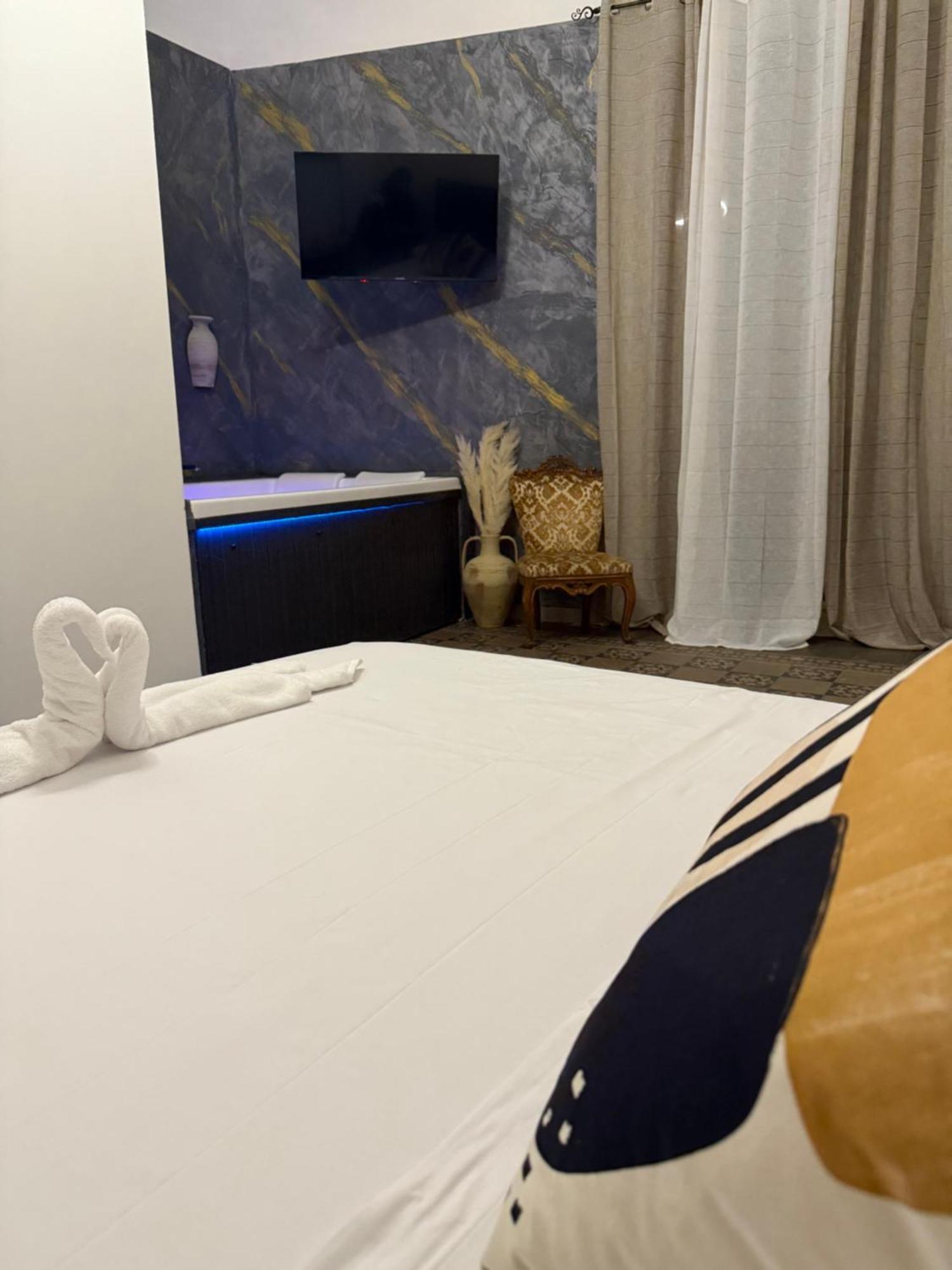 Antica Sicilia Rooms And Breakfast Catania Exterior photo